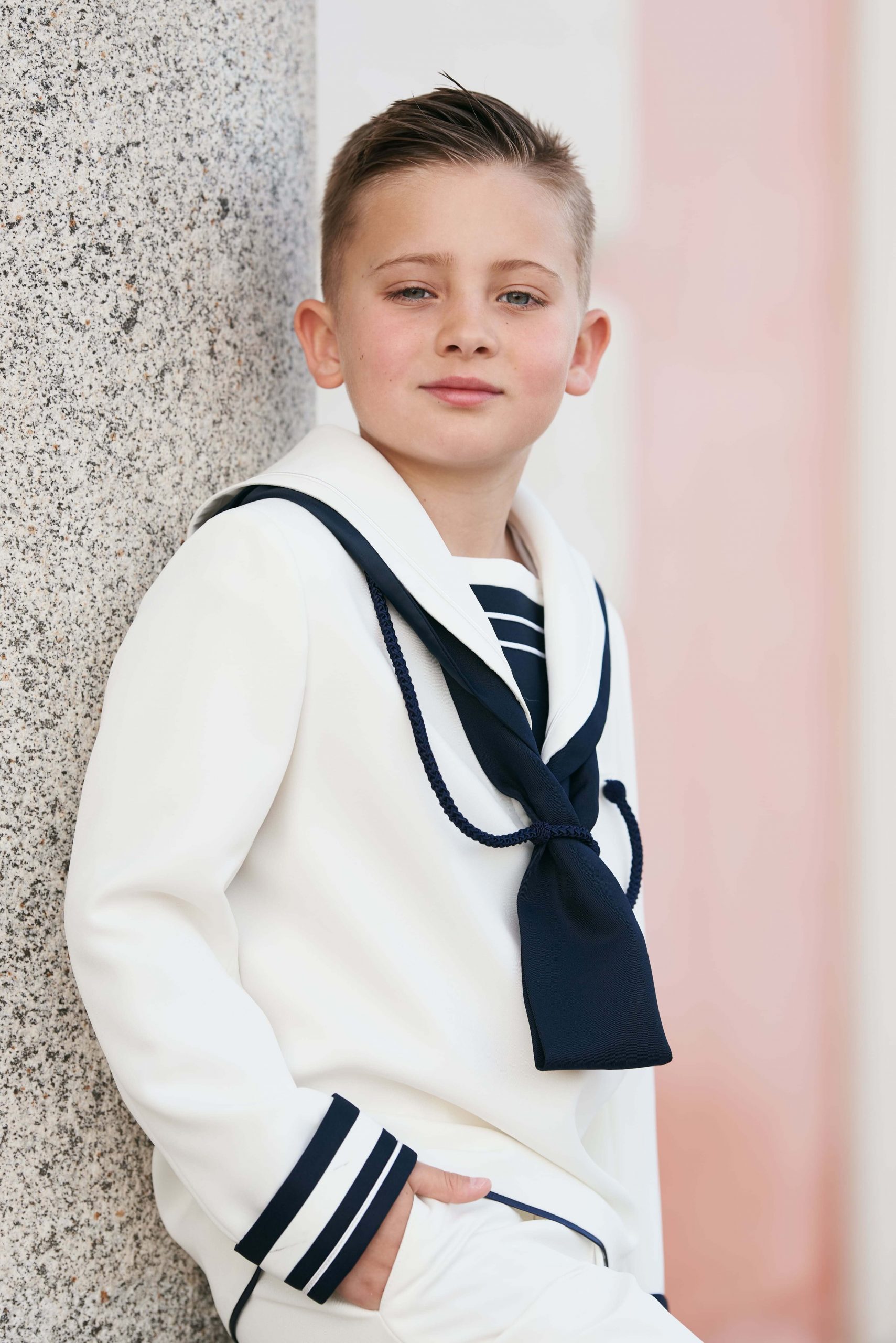 sesion-fotos-comunion-nino-exterior-madrid Niño fotos de comunión en exterior